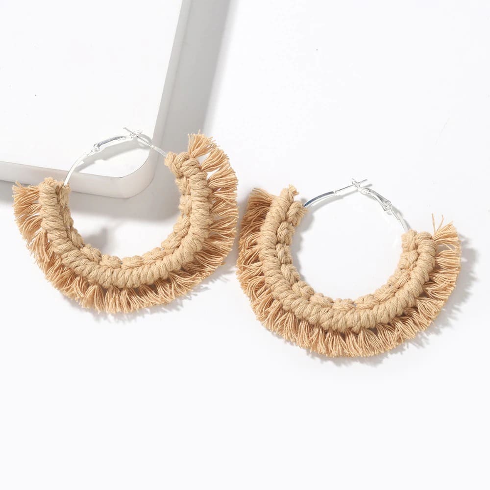 Boucle d'oreille bohème macramé camel