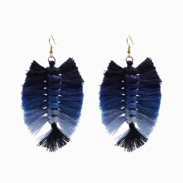 Boucle d'oreille macramé plume bleu dégradé