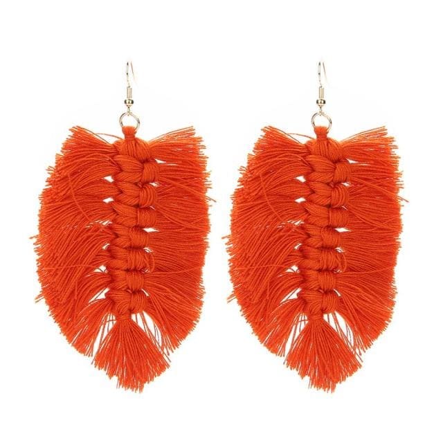 Boucle d'oreille macramé plume orange