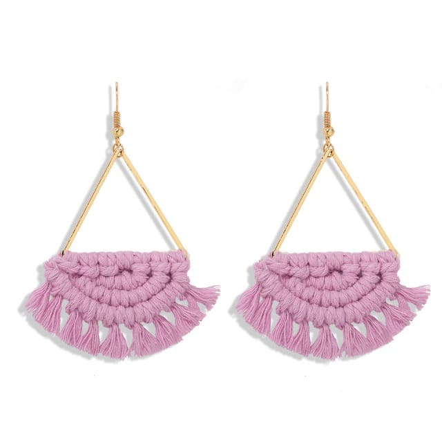 Boucle d'oreille pompon macramé rose