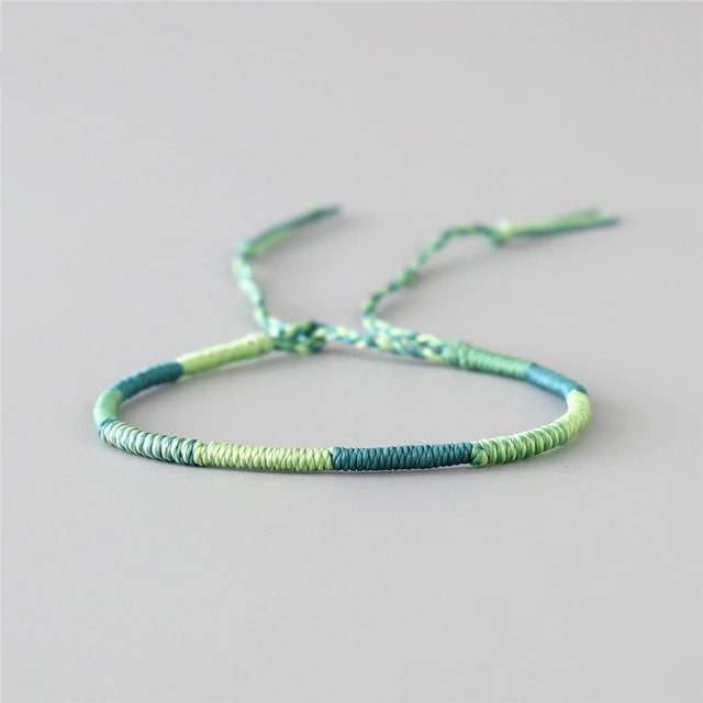 Bracelet d'amitié macramé vert