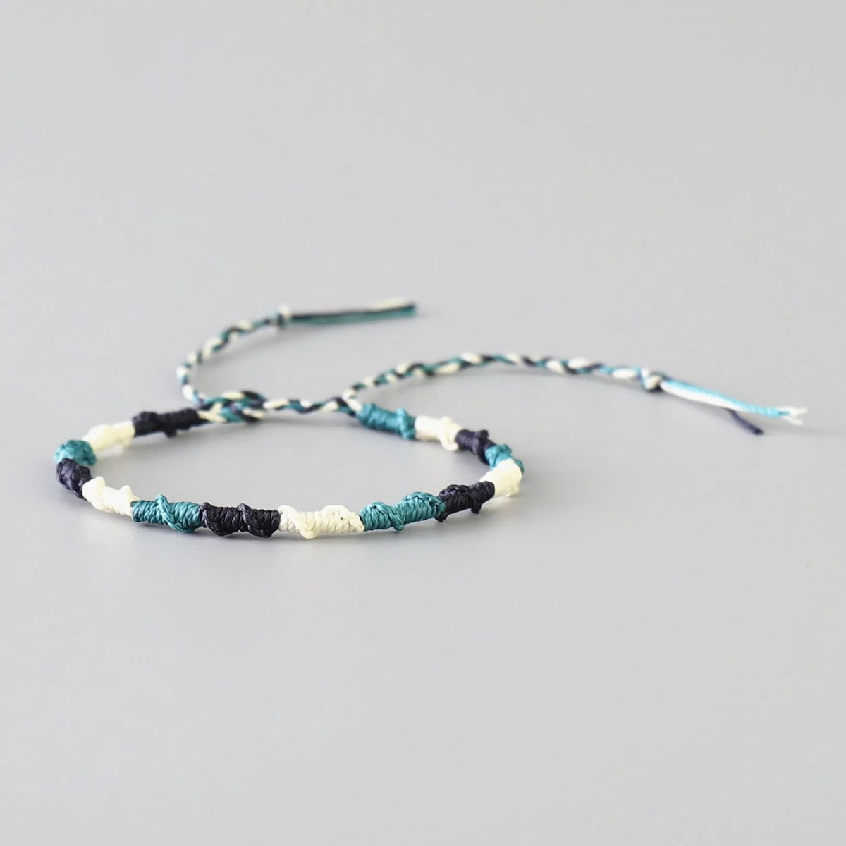 Macrame Celtic Bracelet | Handknotted Cotton