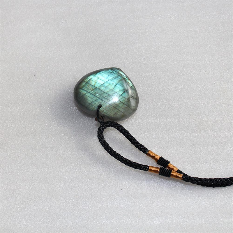 Collier macrame labradorite