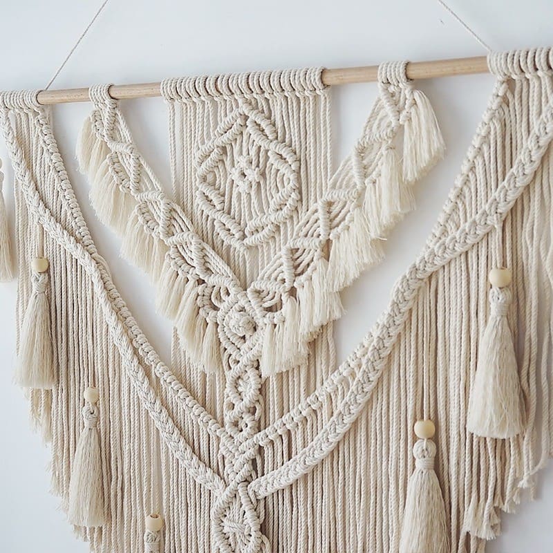 Grand macramé mural