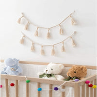 Guirlande pompon macramé