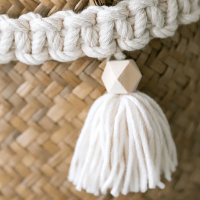 Guirlande pompon macramé