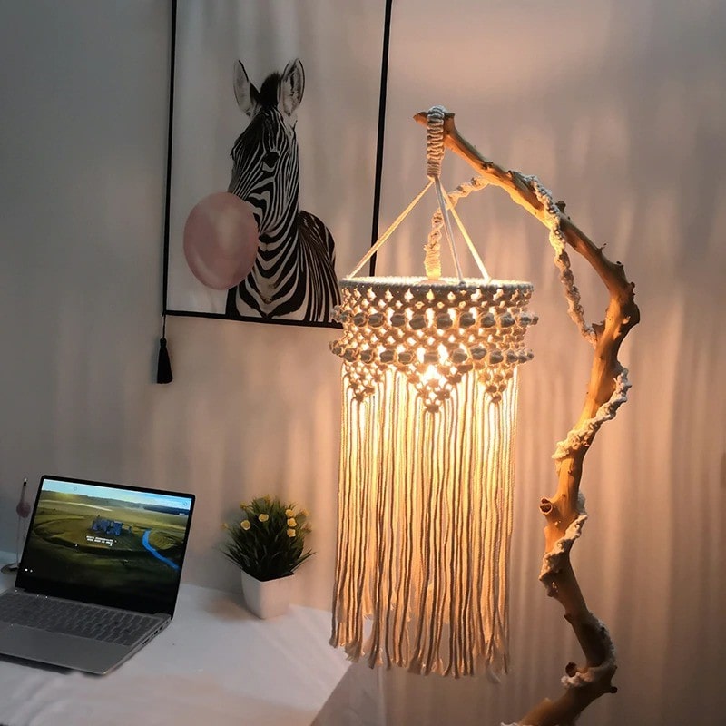 Lampe suspendue en macramé