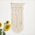 Macramé mural long